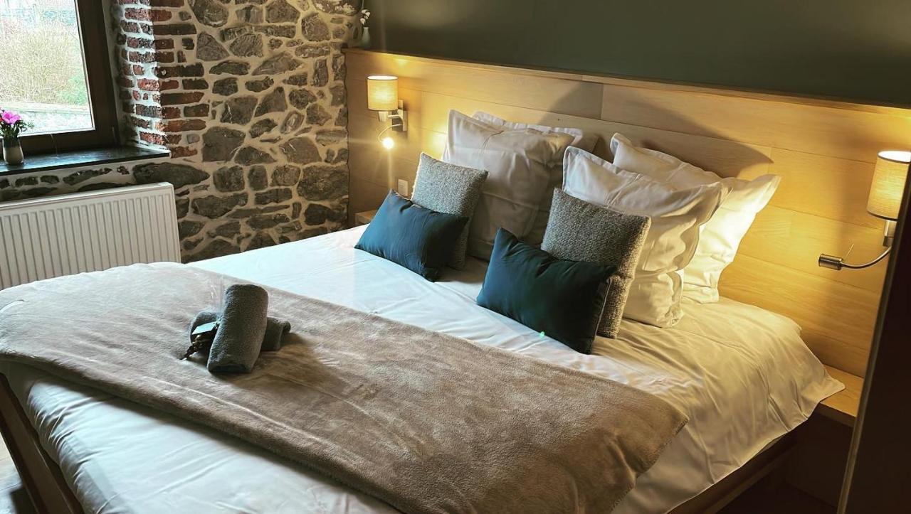 B&B L'Echappee Belle Welness Spa Et Table D'Hotes Falaen Exterior photo