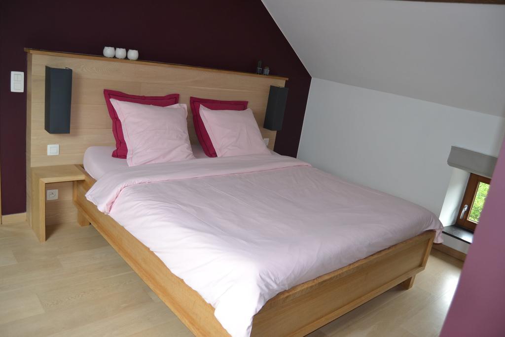 B&B L'Echappee Belle Welness Spa Et Table D'Hotes Falaen Exterior photo